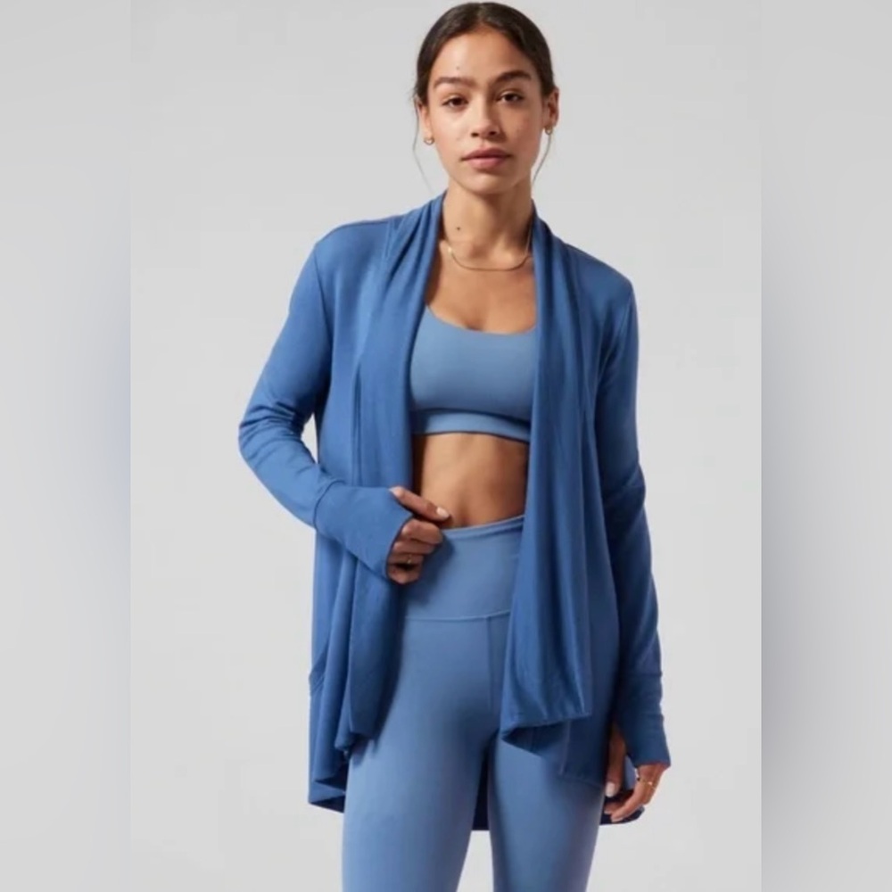 ATHLETA | Pranayama Restore Wrap | Chrome Blue | XS